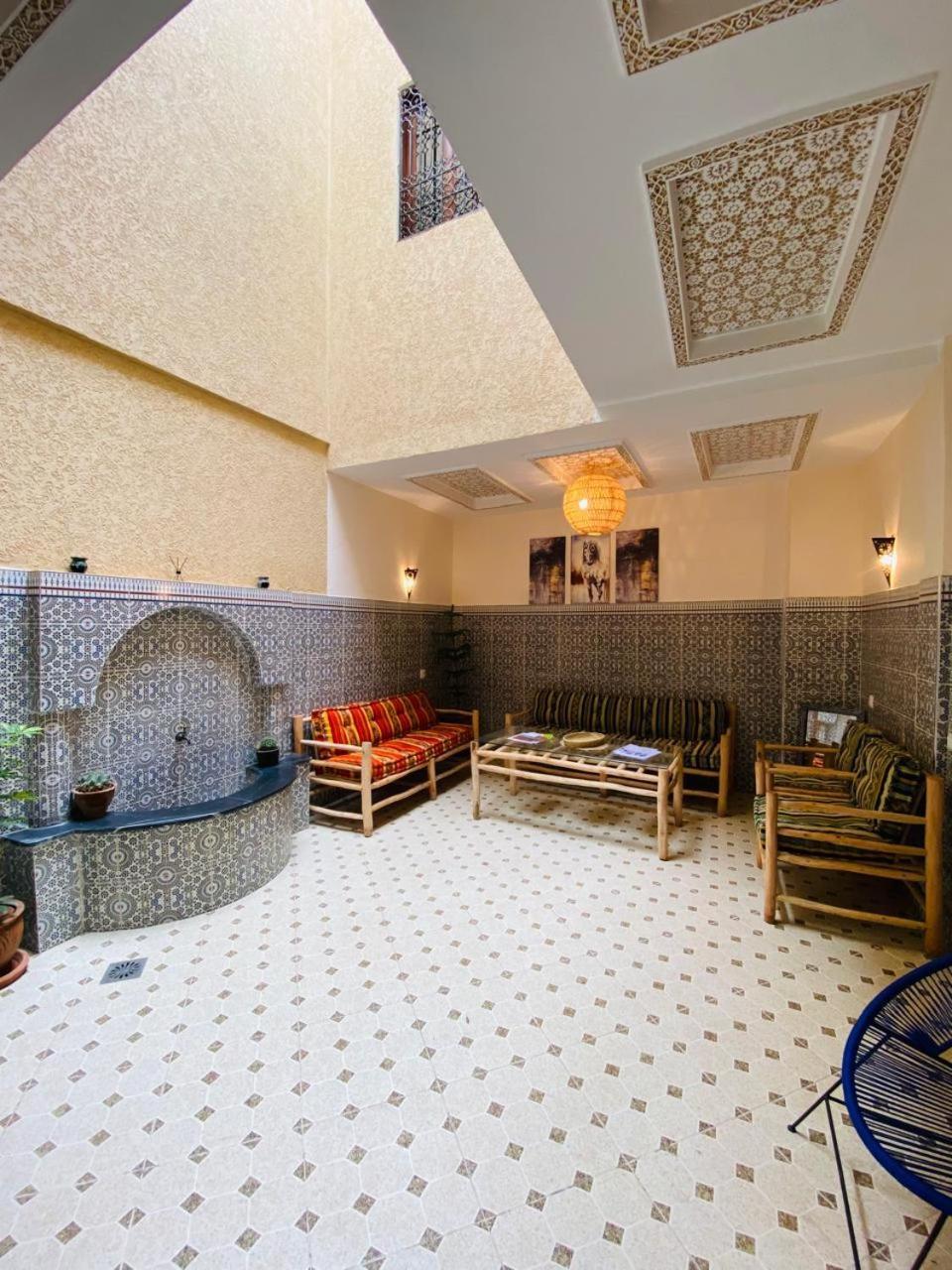 Private Riad 3Ch Salon, Salon Cinema, A Jemaa El Fna 马拉喀什 外观 照片